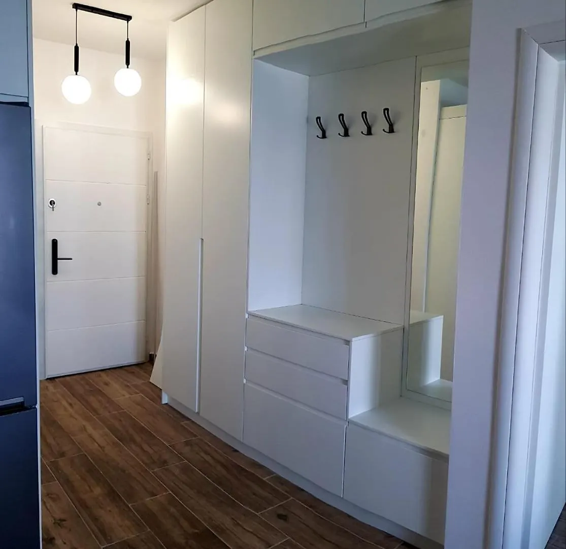 Eman Apartment Himare